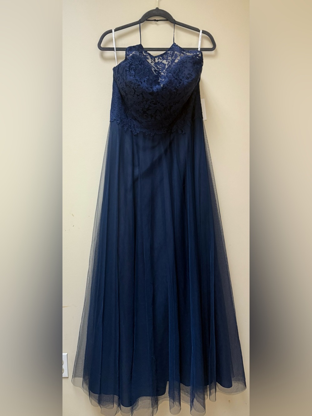 NWT 🔹Watters Navy Lace Bodice Tulle Gown🔷